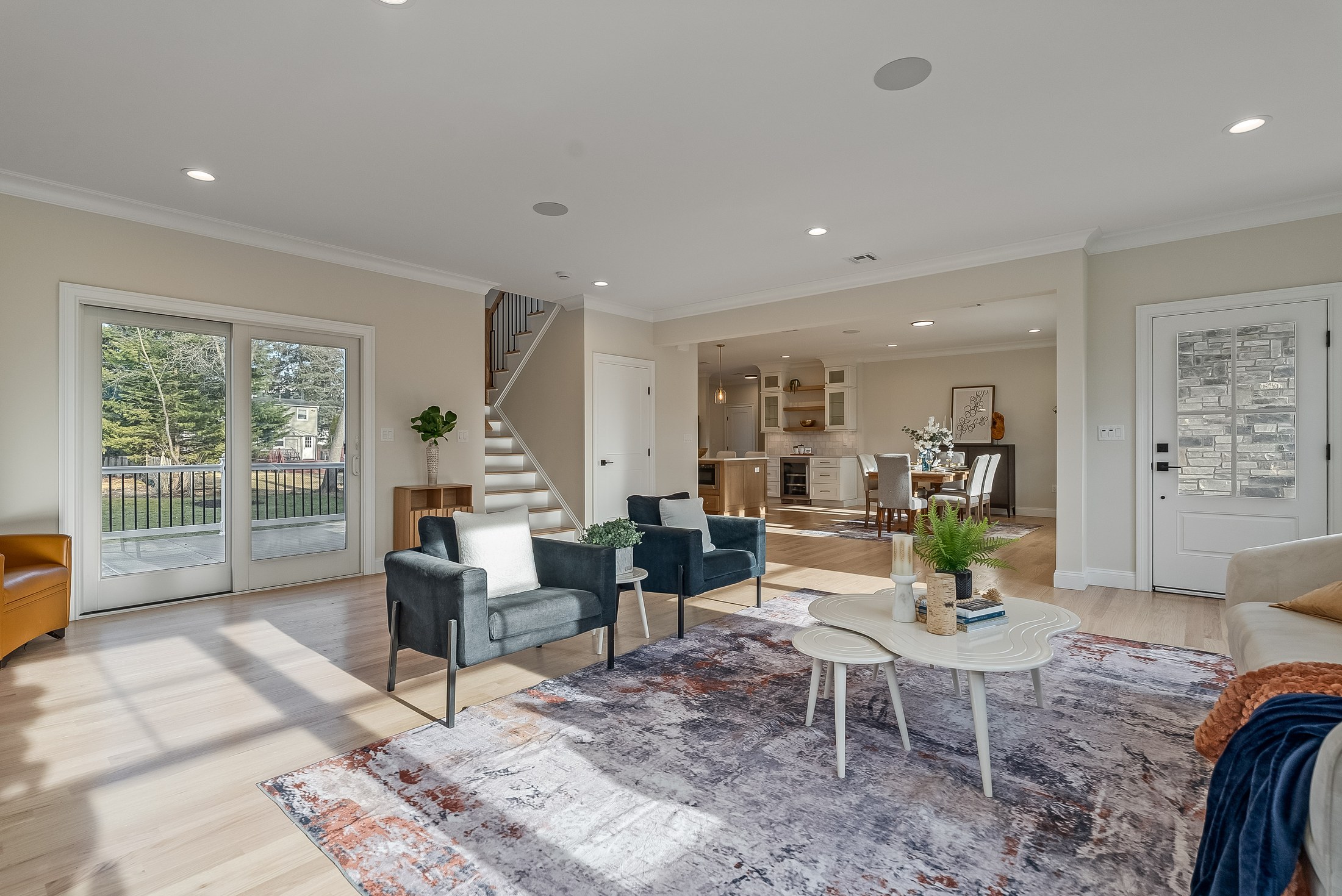11 Laurel Place — open-plan living space